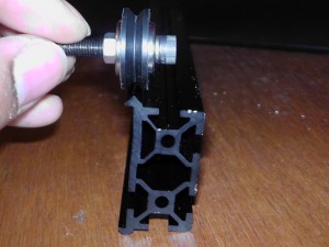 Dual Bearing V wheel. Black Anodized extrusion is not available.